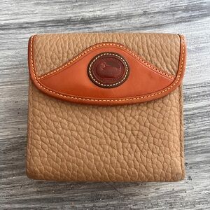 Dooney & Bourke Vintage Wallet.